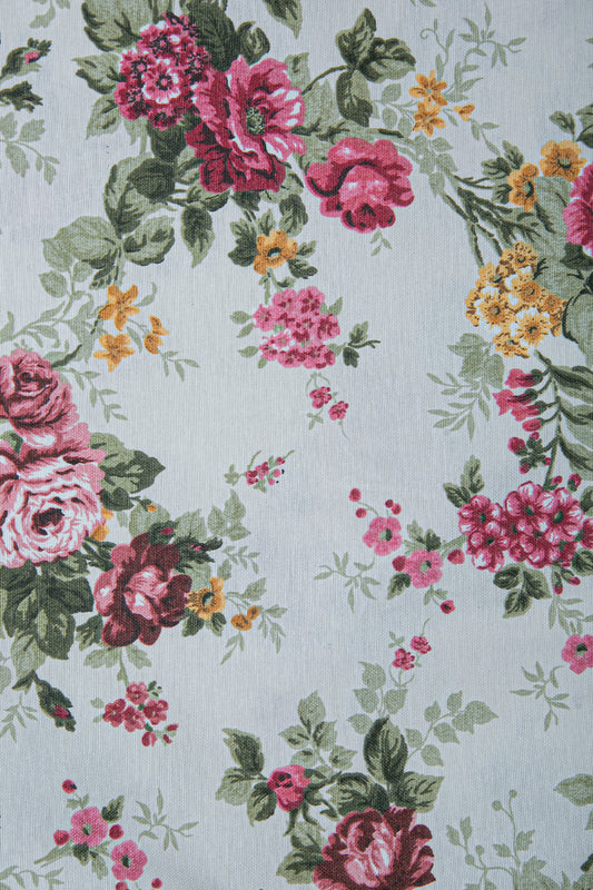 Duck Çiçekli Kırlent Kılıfı Kırmızı V1 55x45