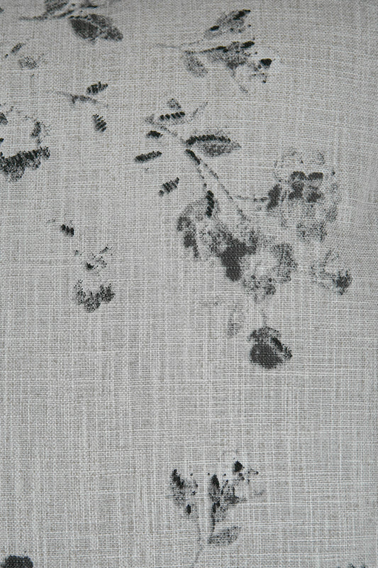 Duck Çiçekli Kırlent Kılıfı Gri 40x40