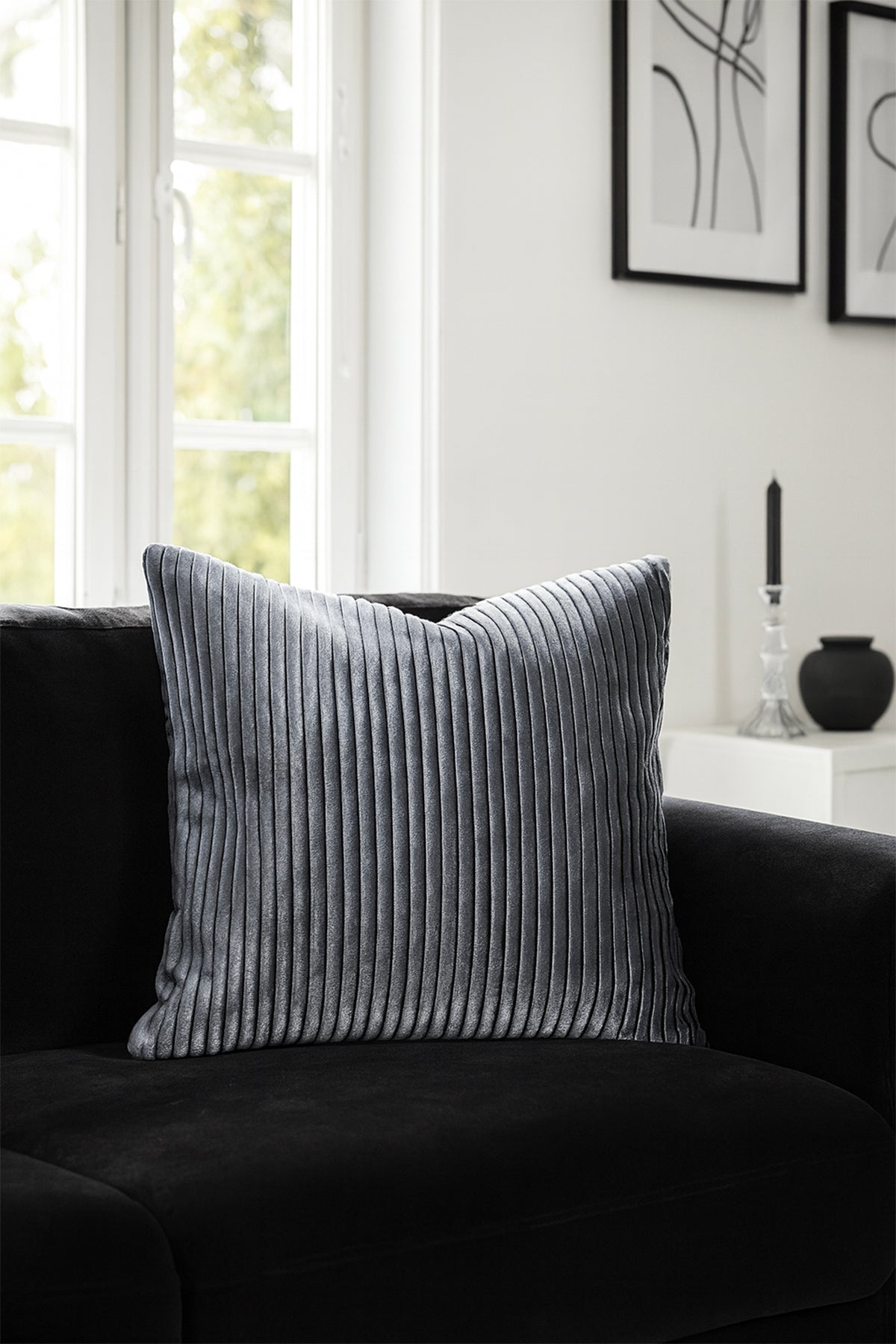 Fitilli Kadife Kırlent Kılıfı Gümüş 45x45