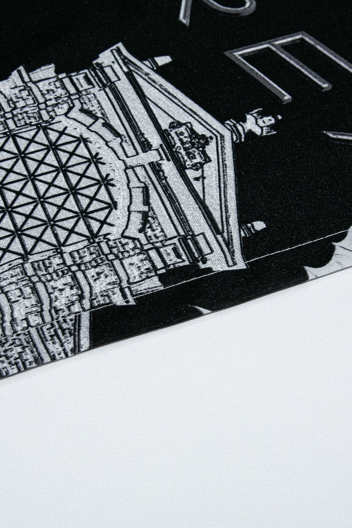 Helsinki Duş Perdesi Siyah Beyaz 180x200