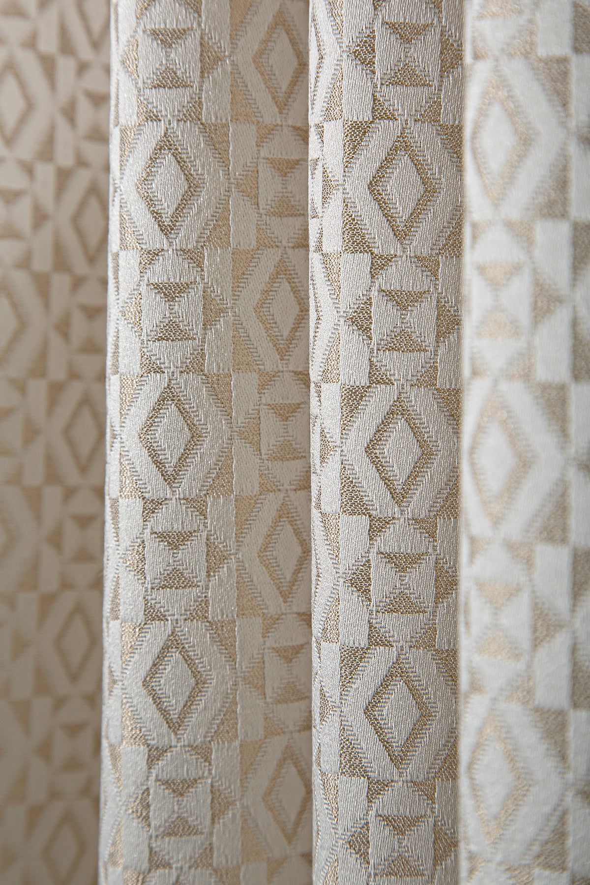 Lenzo Halkalı Fon Perde Krem 140x280