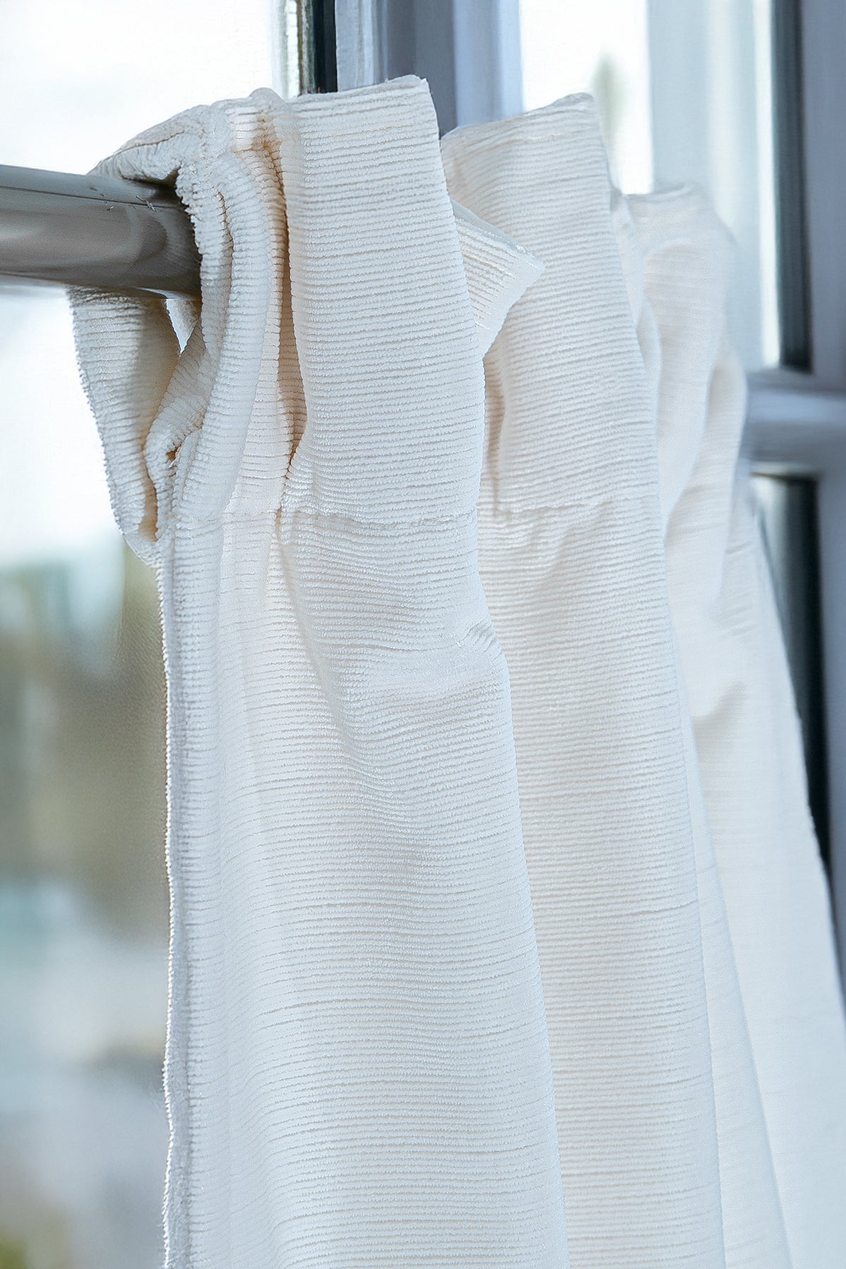 Rayna Kadife Perde Beyaz 120x210