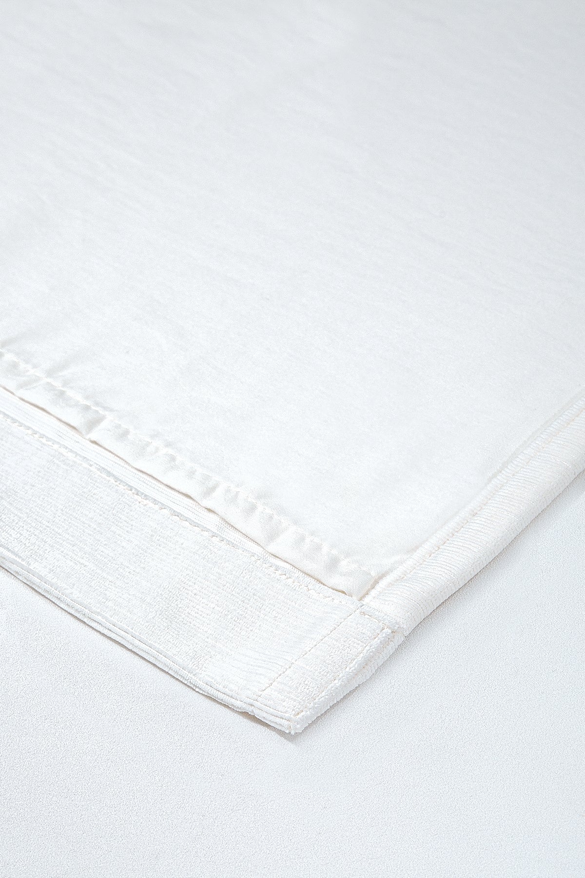 Rayna Kadife Perde Beyaz 120x210