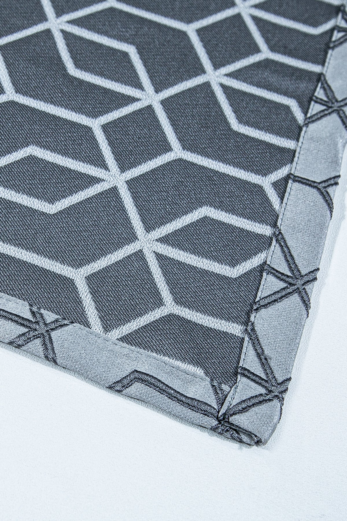 Salvino Fon Perde Taş 140x260